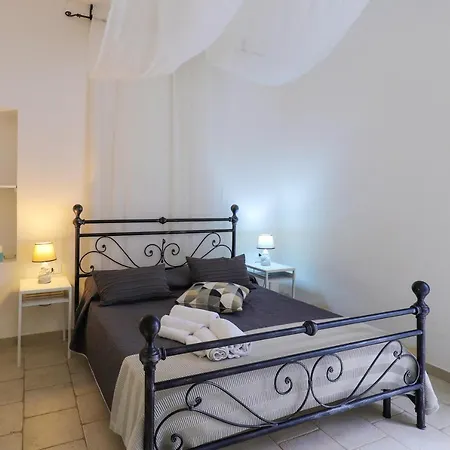 דירה Cosy With Shared Pool In Galatone 35 M² *