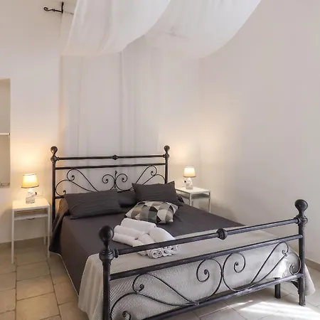 Cosy With Shared Pool In Galatone, 35 M² * Santa Maria al Bagno