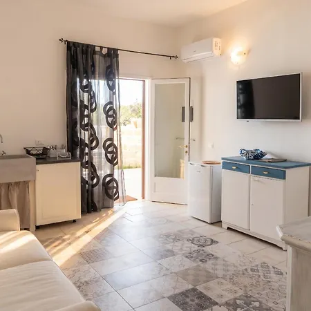 Cosy With Shared Pool In Galatone, 35 M² Apartamento Santa Maria al Bagno